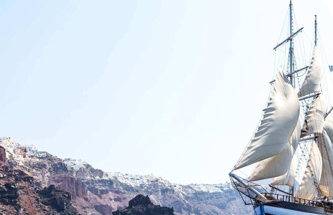 Caldera Sunset Cruise - Foto 2